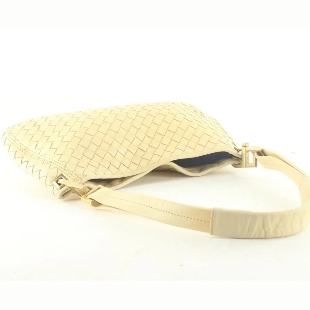Bottega Veneta Ivory Beige Intrecciato Woven Leather Shoulder Bag 1BV912K